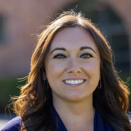 Steph headshot