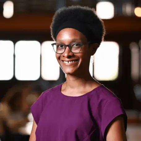 An image of Tiffanie Spencer smiling