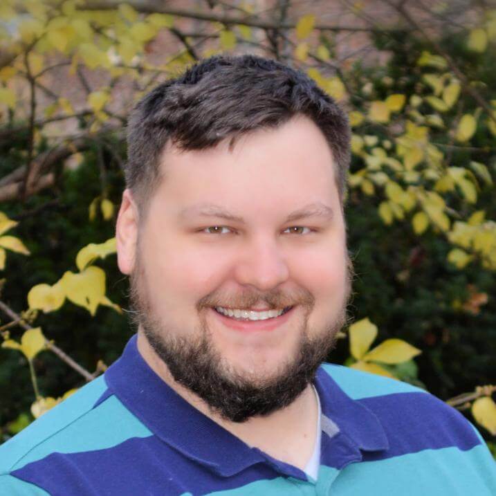 Headshot of Joe