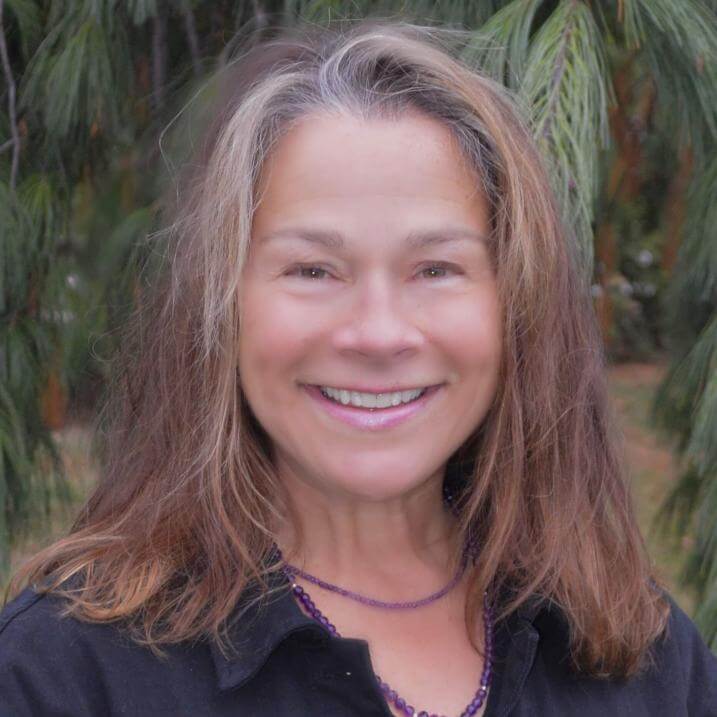 Headshot of Susan