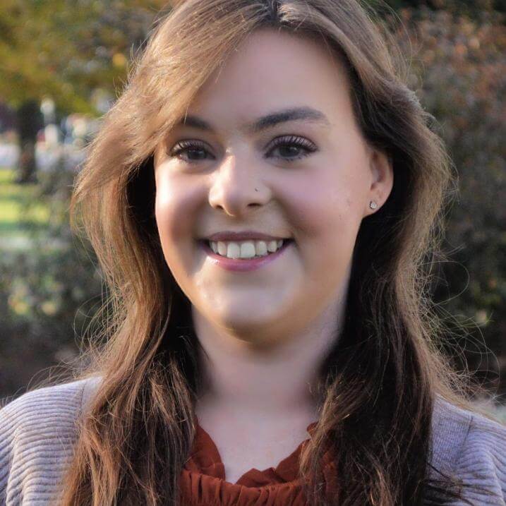 Headshot of Kirsten