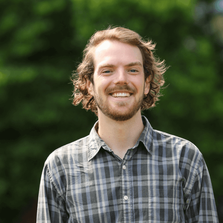 Dan Mayer Headshot