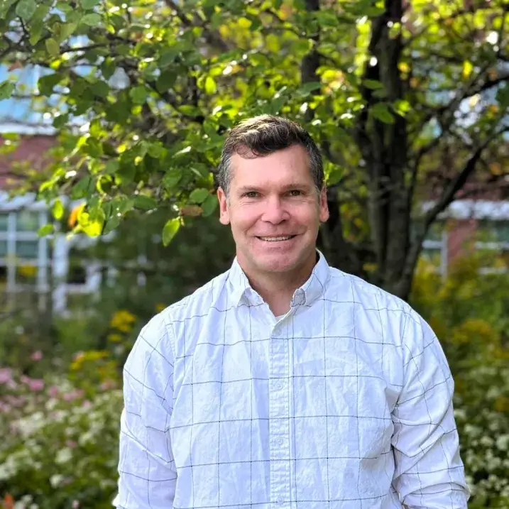 Mark Henderson headshot