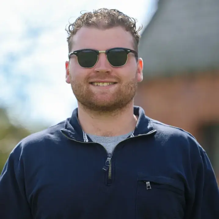 Headshot of Reid Zuwallack
