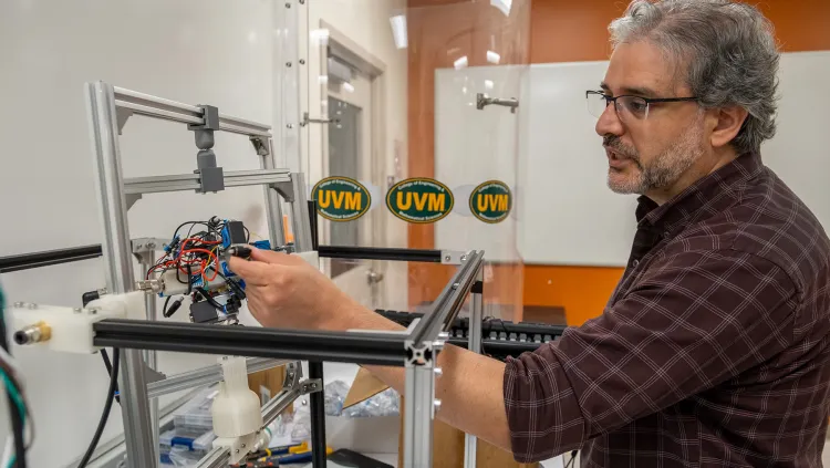 Assistant Professor Luis Duffaut in the AIRLab