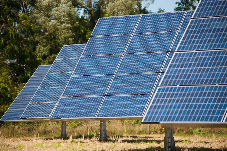 Spear Street solar trackers