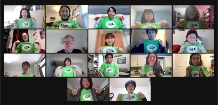 Group of people in zoom meeting