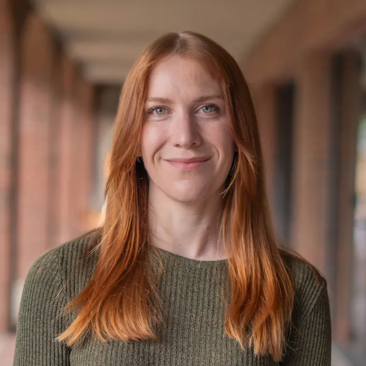 Hailey Garrison Headshot