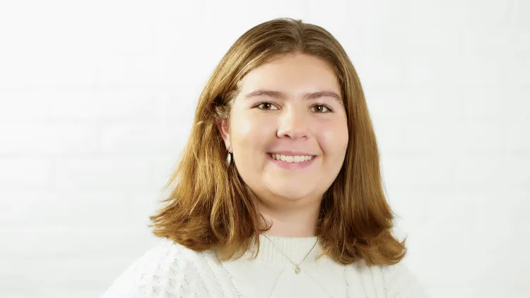 jackie rucker headshot