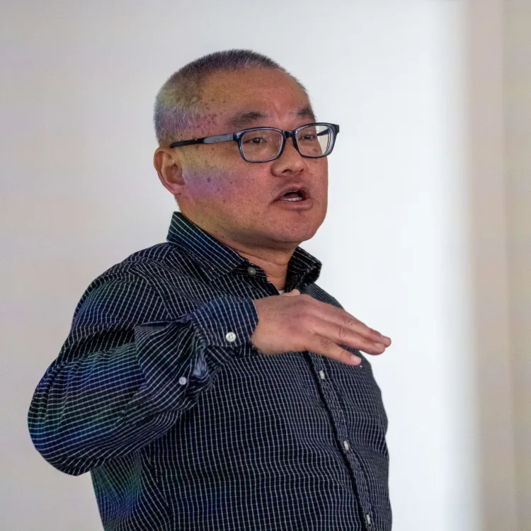 Professor Zhaohui Wu