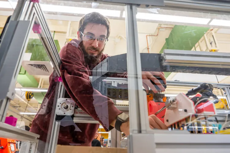 Hailing from Laconia, New Hampshire, graduating senior Ryan Poliquin is a Mechanical Engineering major with a minor in Computer Science and a Certificate in Autonomy and Robotics.