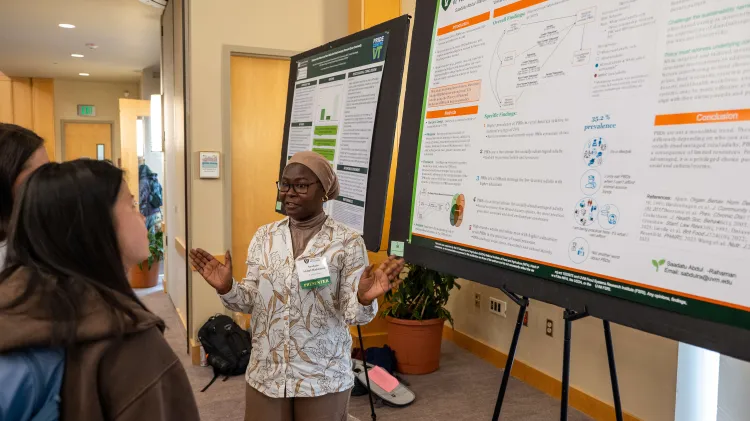 Saadatu presenting at the student research conference