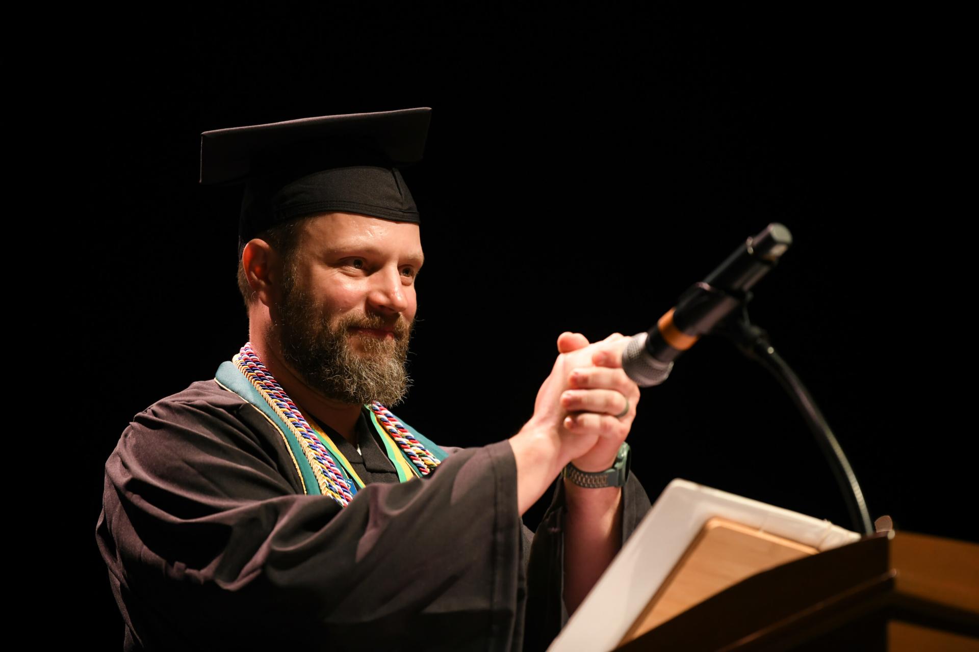 Veteran graduate delivers remarks at Commencement.