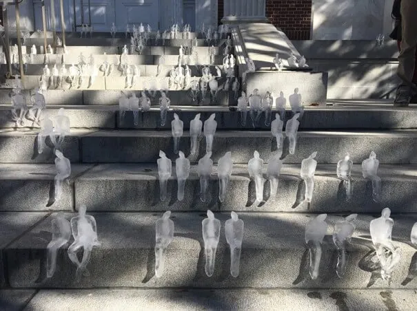 The Monument in Visual Art