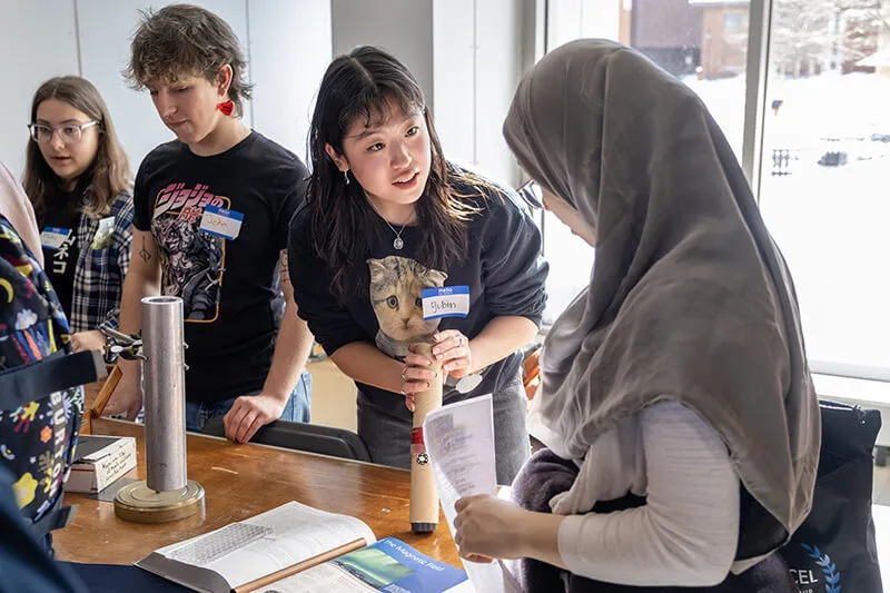 Students tour exhibitor tables during the 2025 Discover Engineering Day
