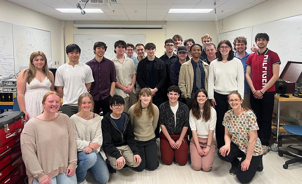 Jack McTasney, Ian Cassidy, and Dr. Eva Cosoroaba with the Spring EE-1100 class they taught this semester.