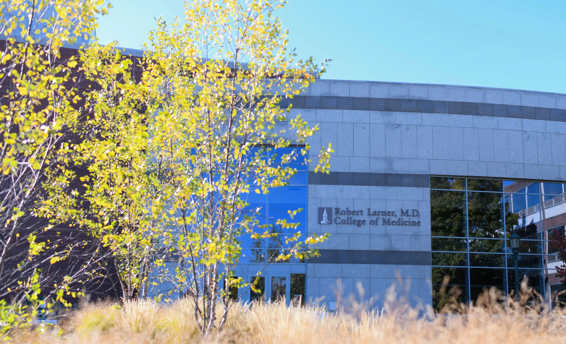 photo of outside main entrance to LCOM 
