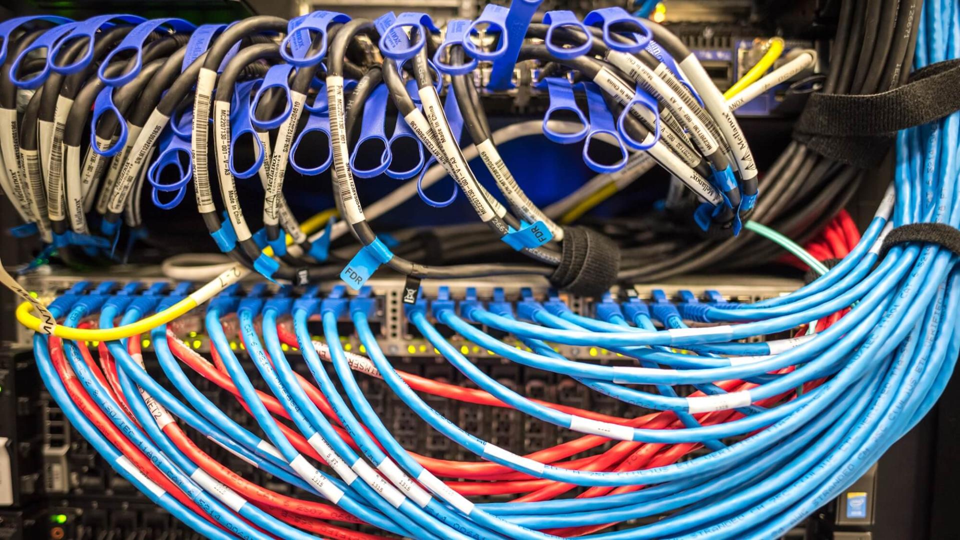 computer cables and wires