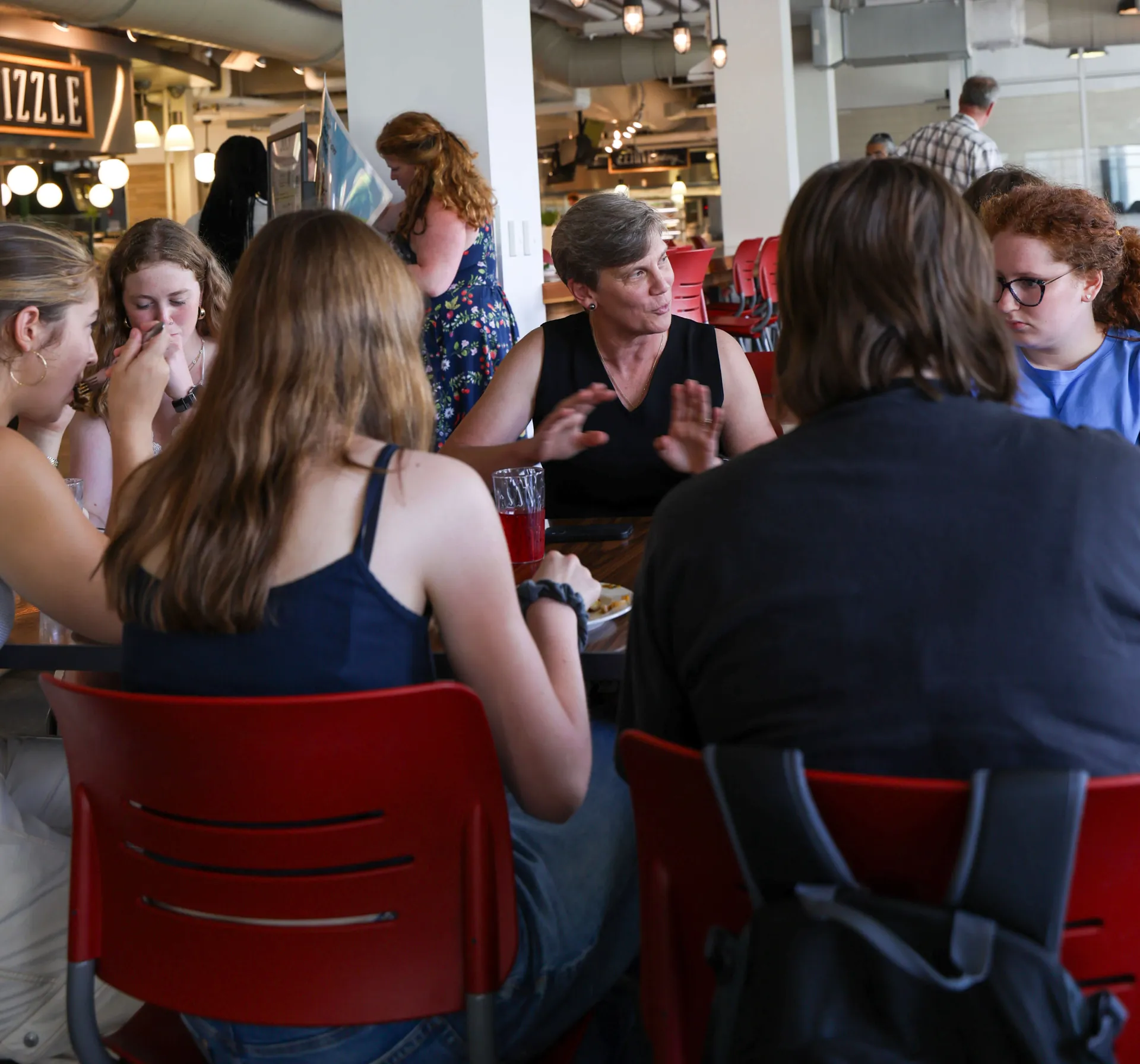 Students dine with vice provost Linda Schadler