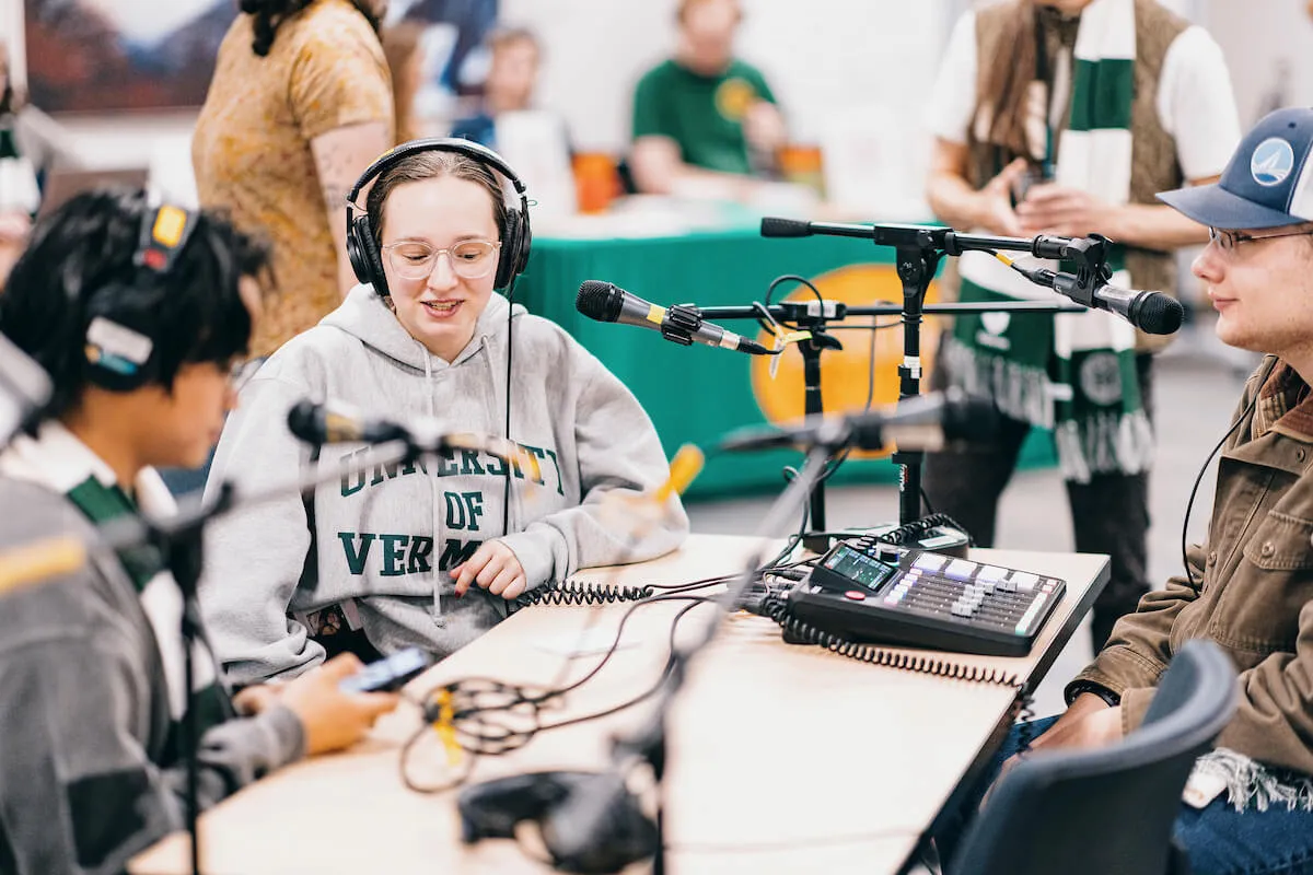 Students experience podcasting at the Howe Library