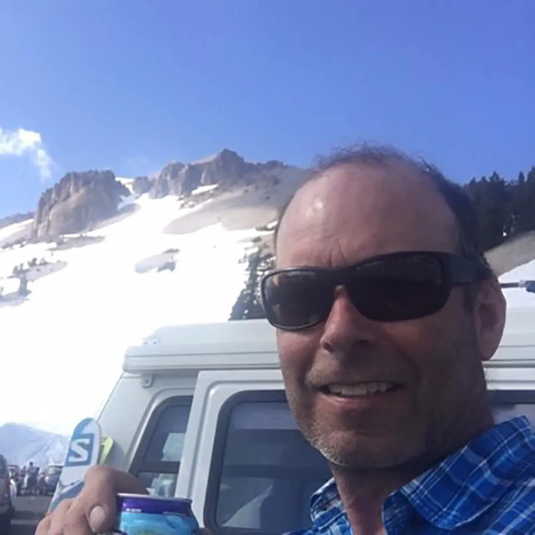 Eric DesLauriers '89