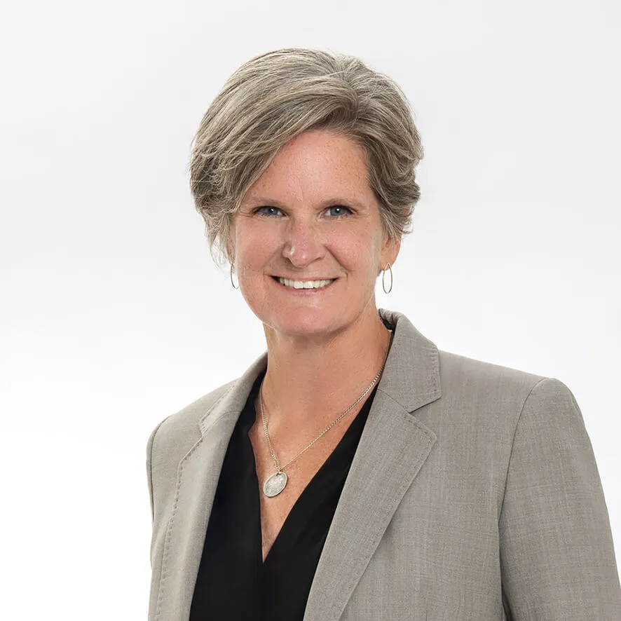 Headshot of Dr. Wendy Dean