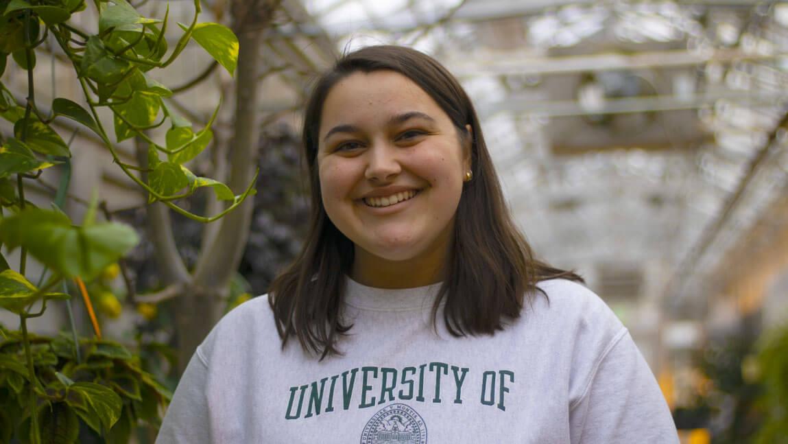 Senior Undergraduate Annie Gilland