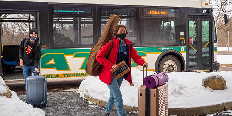 students move in to quarantine location