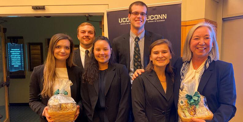 grossman school of business, uconn case competition