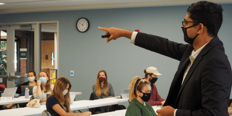 UVM, Grossman School of Business, Srini Venugopal