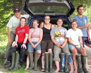 Eliese Dykstra (center) and field crew