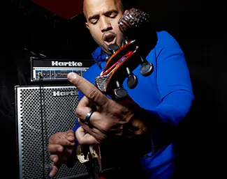 Daniel Bernard Roumain