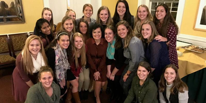 The 2016 CNHS Links pose with Dean Patty Prelock at the Links appreciation dinner. 