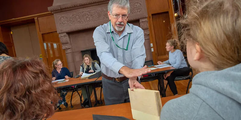 Special Collections class in Marsh Room