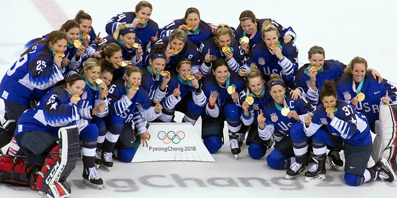 US Women's Hockey Team with gold medals