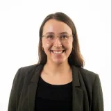 Hannah Day Headshot