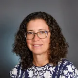 Julie Dumas Headshot