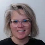 Jennifer Fath Headshot