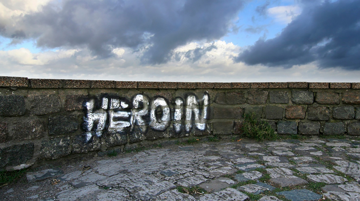 Heroin graffiti
