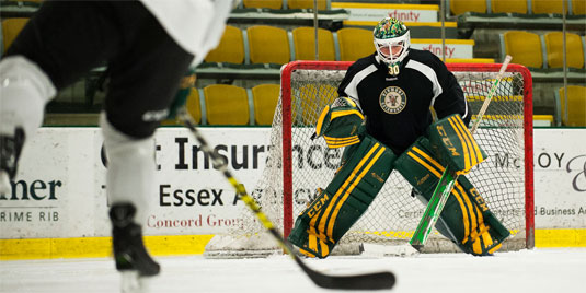 student sports - hockey training