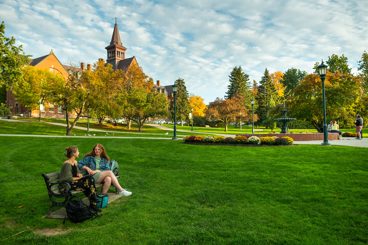 SI-MBA student at  the intervale