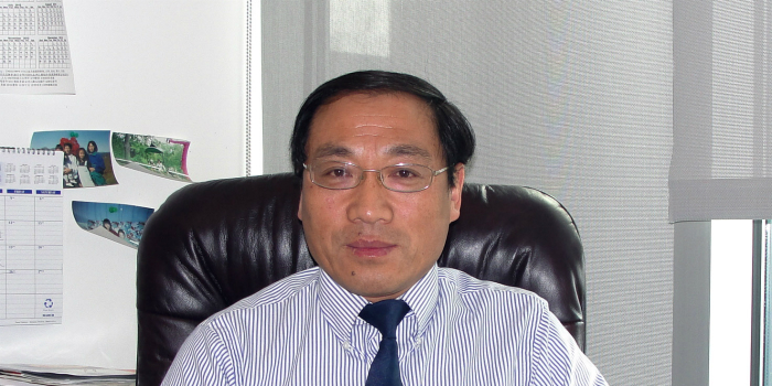 Mingruo Guo