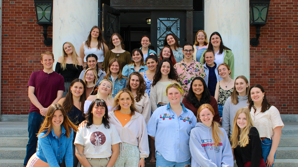 Students in UVM's Class of 2022 Bachelor of Social Work (BSW) cohort on the front steps of Waterman Building.