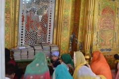 Prayers in Nizamuddin