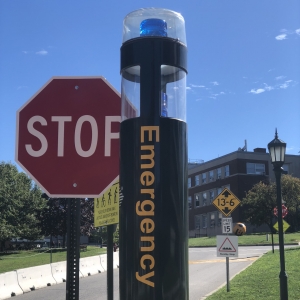 one of uvm emergency lights around campus
