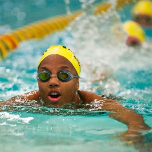 students - campus activities - swim team