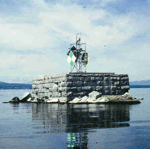 View approaching the Colchester Reef meteorological  station