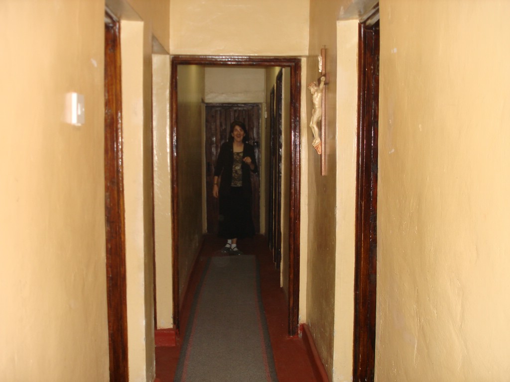 Africa 12-4 to 12-13-2009 060.JPG