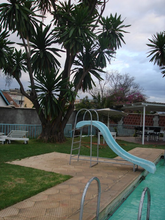 Africa 12-4 to 12-13-2009 071.JPG