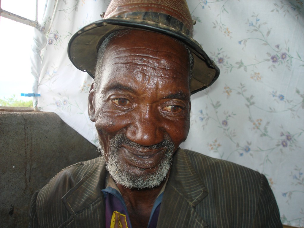 Africa 12-4 to 12-13-2009 127.JPG